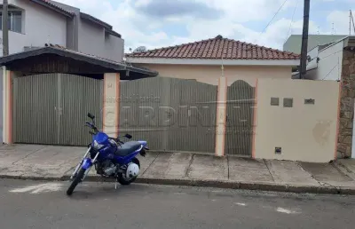 Casa com 4 quartos à venda na Rua Antônio Pirolla, Casa Frente, 54, Vila Alpes, São Carlos