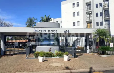 Apartamento com ótima localização, próximo supermercados, farmácias e comércios.