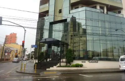 Apartamento com 4 quartos para alugar na Rua Quinze de Novembro, 1859, Centro, São Carlos