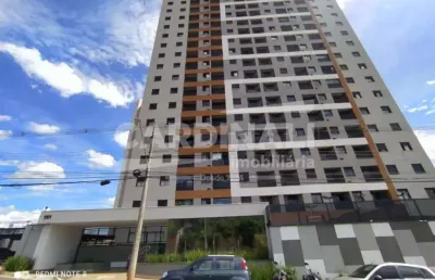 Apartamento com excelente localização, próximo a supermercados e faculdades.`