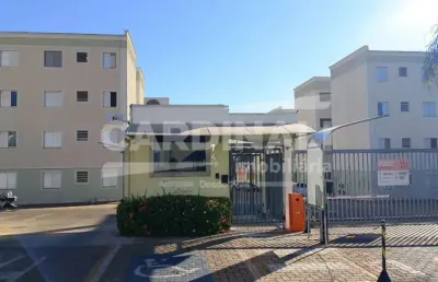 Apartamento com boa localização, próximo a escolas e creches.