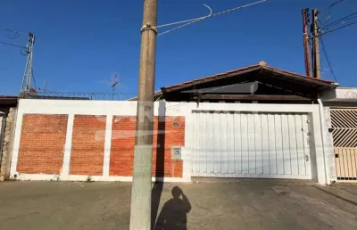 Casa com 3 dormitórios no jardim beatriz próxima a escola carmine botta em são carlos