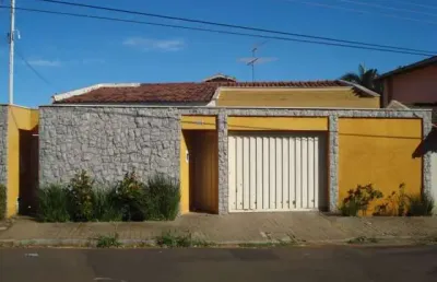 Casa com 2 dormitórios e 1 suíte no jardim paraíso próxima ao shopping passeio em são carlos