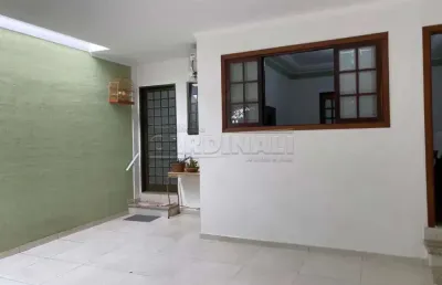Casa com 3 quartos à venda na Rua Irmã Maria São Félix, 380, Jardim Cardinalli, São Carlos