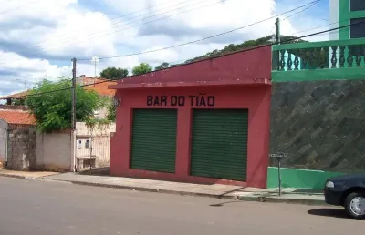 Casa com 2 quartos à venda na Rua Afonso Celestino, 619, Centro, Ribeirão Bonito