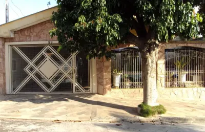 Casa com 6 quartos à venda na Rua José Fernandes Nunes, 59, Vila Santa Madre Cabrini, São Carlos
