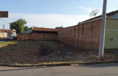 Terreno à venda na Avenida Augusto Bernardi, S/N, Jardim Águas do Paiol, Araraquara