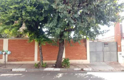 Casa com 4 quartos à venda na Rua Expedicionários Do Brasil, 3649, 3637, Vila Yamada, Araraquara