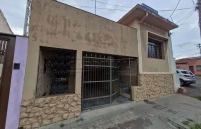 Casa com 3 quartos à venda na Avenida Teixeira de Barros, 758, Vila Prado, São Carlos