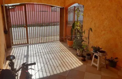 Casa com 3 quartos à venda na Rua Francisco Lopes, 145, Loteamento Habitacional São Carlos 1, São Carlos
