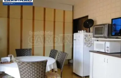 Casa com 2 dormitórios e 1 suíte no centro próxima a uniara em araraquara