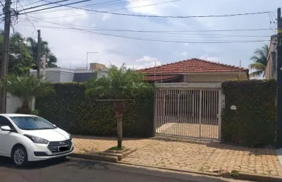 Casa com 3 quartos à venda na Rua Doutor Walter Medeiros Mauro, 784, Vila Harmonia, Araraquara