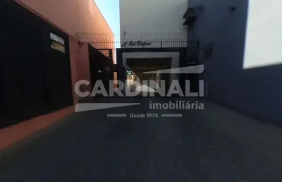 Apartamento com dois dormitórios na av. carlos botelho próximo portaria usp, entre av. são carlos (ônibus ufscar) e praça da xv
