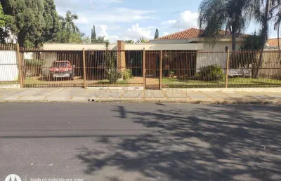 Casa com 6 quartos à venda na Avenida Doutor Gastão Vidigal, 596, Jardim Primavera, Araraquara