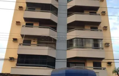 Apartamento com 2 quartos para alugar na Rua Expedicionários Do Brasil, 01° Andar, 2030, Centro, Araraquara
