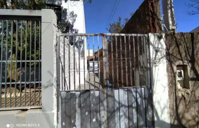 Casa com 2 quartos à venda na Avenida Guido Bonetti, 247, Jardim Cruzeiro do Sul I e II, Araraquara