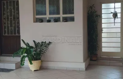 Casa com 2 quartos à venda na Avenida Sallum, 472, Vila Prado, São Carlos