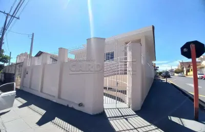 Casa com 3 quartos para alugar na Rua Marechal Deodoro, 3025, Centro, São Carlos