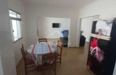 Sobrado no canto do forte espaço, conforto e localização privilegiada!