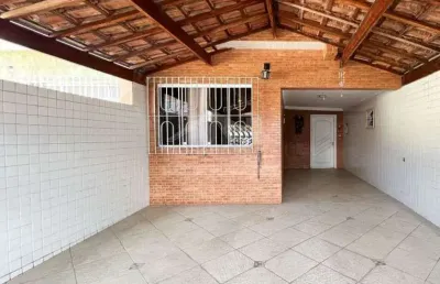 Sobrado residencial ou comercial no centro do boqueirão, 3 dormitórios, confira em praia grande.