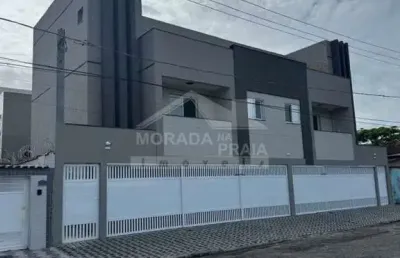 Casa superior de condomínio fechado no centro do boqueirão , 2 dormitórios, confira em praia grande.