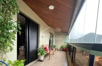 Apartamento enorme no forte, 3 dormitórios, sacada, confira na imobiliária em praia grande.