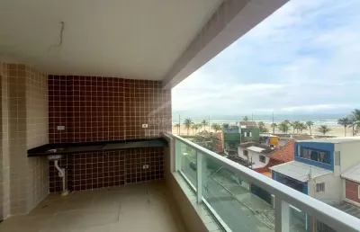 Apartamento frente mar de 2 dormitórios, sacada, confira em praia grande.