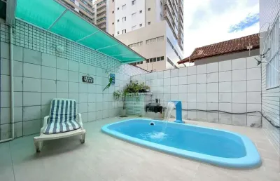 Sobrado geminado com piscina no canto do forte, 3 dormitórios, quintal, confira em praia grande.