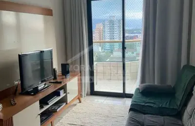 Apartamento semi mobiliado, 1 dormitório, sacada, lazer, 150 metros mar, confira em praia grande.