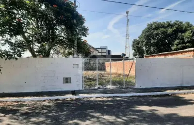 Terreno de esquina no solemar - praia grande - na imobiliária em praia grande.