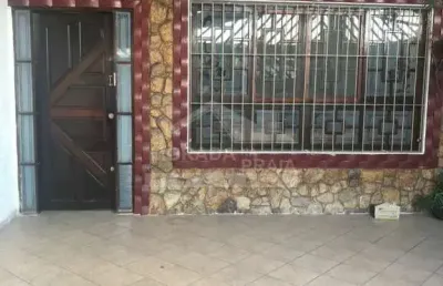 Casa geminada ? maracanã  localização excelente ? bairro maracanã