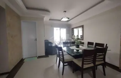 Apartamento 2 dormitórios a 200m da praia na ocian, em praia grande