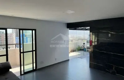 Cobertura duplex na mirim, 2 dormitórios, sacadas, 1 vaga, confira na morada na praia.