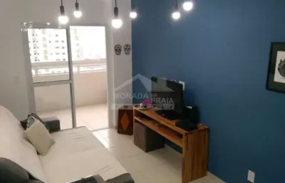 Apartamento mobiliado na aviação, 2 dormitórios, sacada, lazer, confira em praia grande.