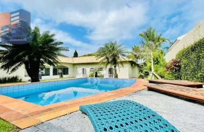 Casa térrea mobiliada em condomínio – guarujá/sp , praia de pernambuco.