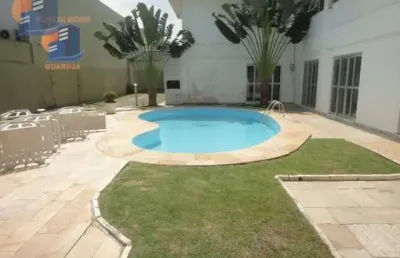 Casa de frente ao mar com 9 suítes, terreno c/ 1000.m²