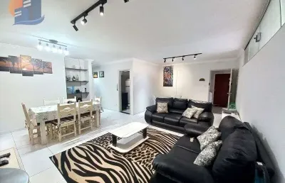 Amplo apartamento a 250 metros do mar região dos hotéis!