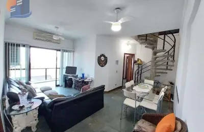 Apartamento duplex na praia da enseada, com vista  para o mar