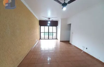 Amplo apartamento com lazer no prédio - praia da enseada guarujá.