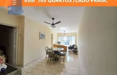 Amplo apartamento 03 quartos apenas 300 metros da praia