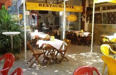 Sala comercial à venda na Avenida da Saudade, Enseada, Guarujá