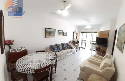 Amplo apartamento apenas 150 metros da praia enseada