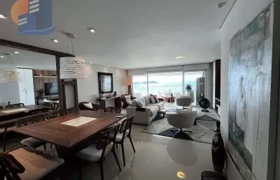 Pé na areia vista privilegiada ao mar praia da enseada - guarujá.