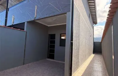 Casa com 2 quartos à venda na Rua Esmeralda, 51, Balneário Esmeralda, Praia Grande