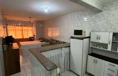 Kitnet / Stúdio à venda na Rua Aviação, 913, Aviação, Praia Grande