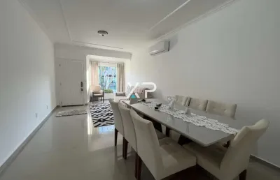 Casa no centro de palhoça à venda 4 quartos 3 banheiros, 2 garagens | xp2171