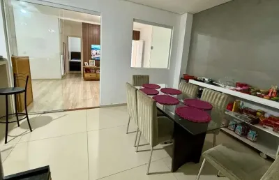 Casa com 3 quartos à venda na Avenida Paulo Roberto Vidal, 1, Bela Vista, Palhoça
