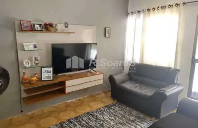 Casa com 2 quartos à venda na rua alfredo bastos, realengo, rio de janeiro, 80 m2 por r$ 270.000