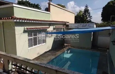 Casa com 3 quartos à venda na rua jabitaca, vila valqueire, rio de janeiro, 195 m2 por r$ 857.500