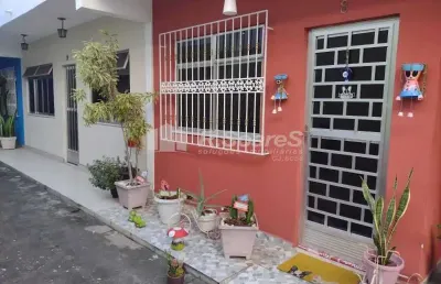 Casa em condomínio fechado com 3 quartos à venda na rua frei sampaio, marechal hermes, rio de janeiro, 86 m2 por r$ 390.000